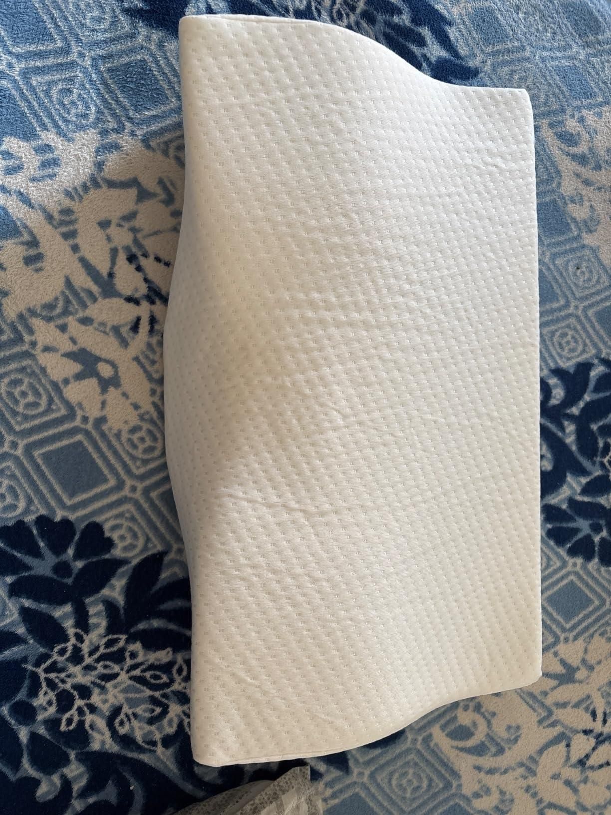 Memory Foam King Size Pillow – Orthopedic Support