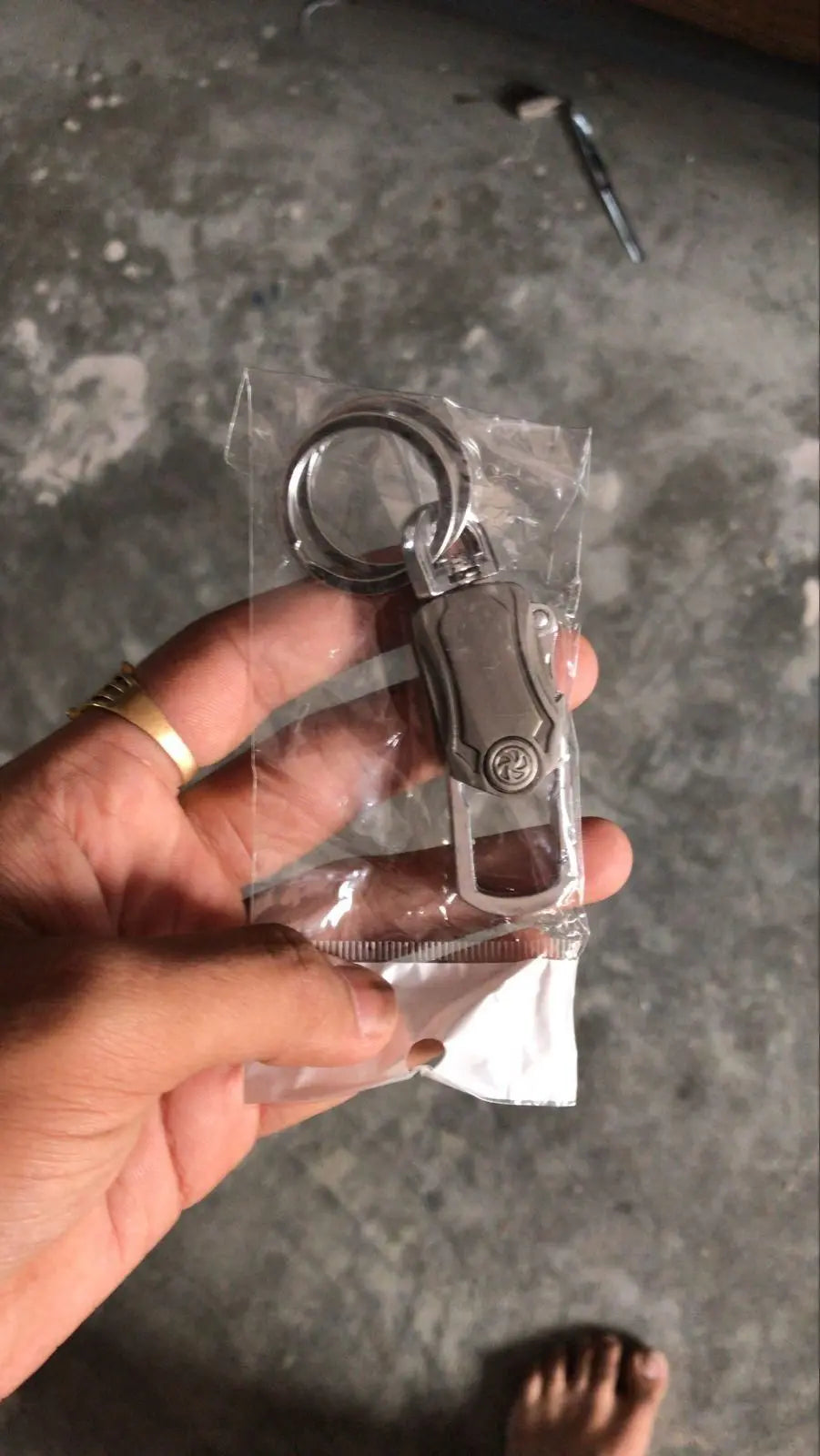 5 IN 1 Heavy Duty Dual Ring Multifunction Keychain with Cutter sopingsearch.store