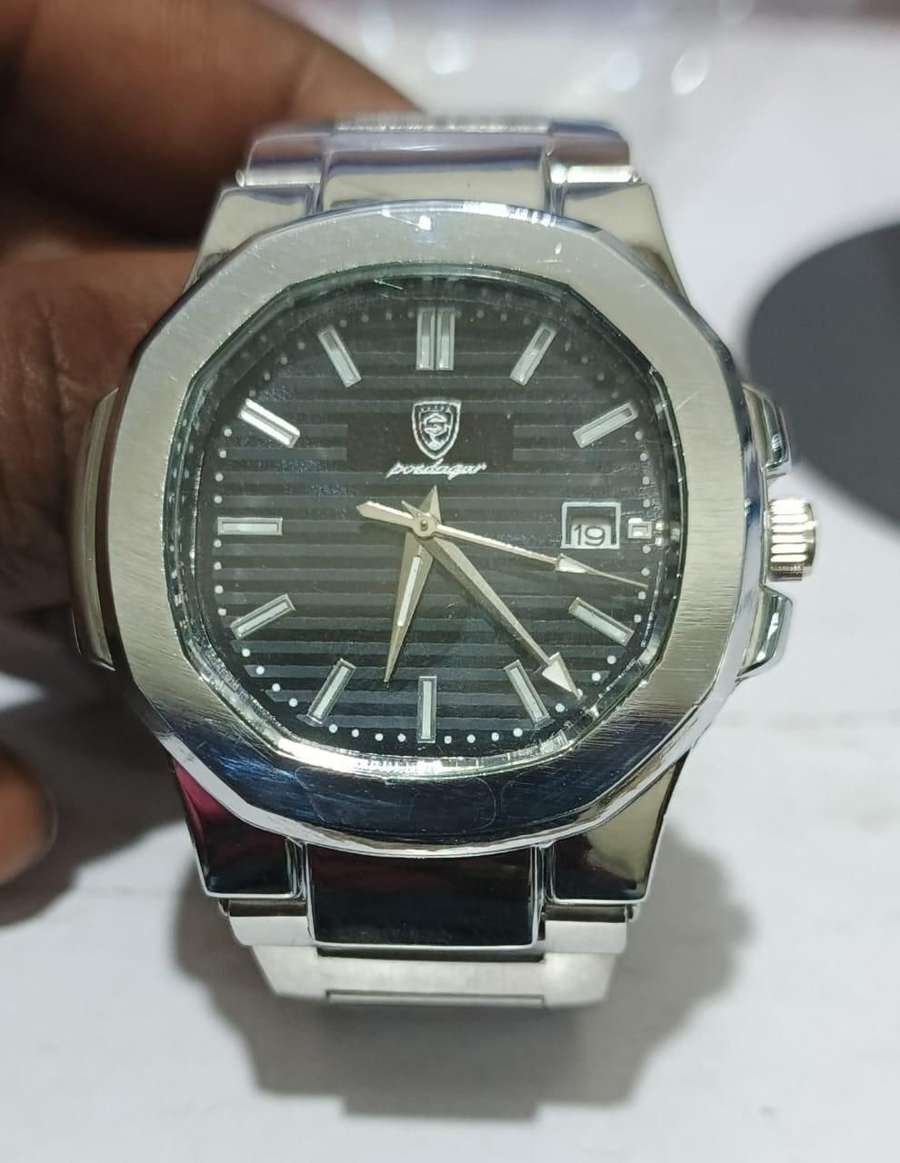 Luxury Stainless Steel Watch – Elegant